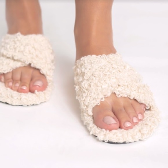 Shoes - Counting Sheepskin Slippers